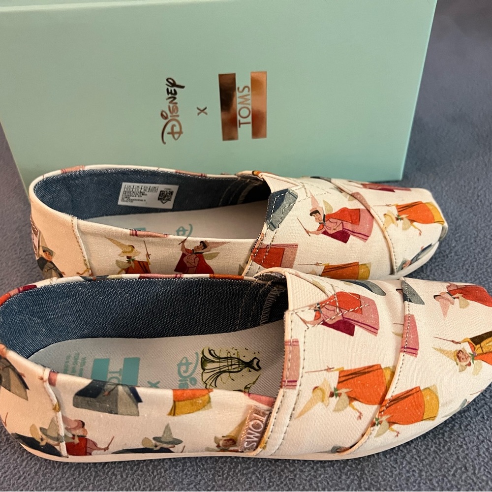 Disney x TOMS natural fairy godmother printed canvas